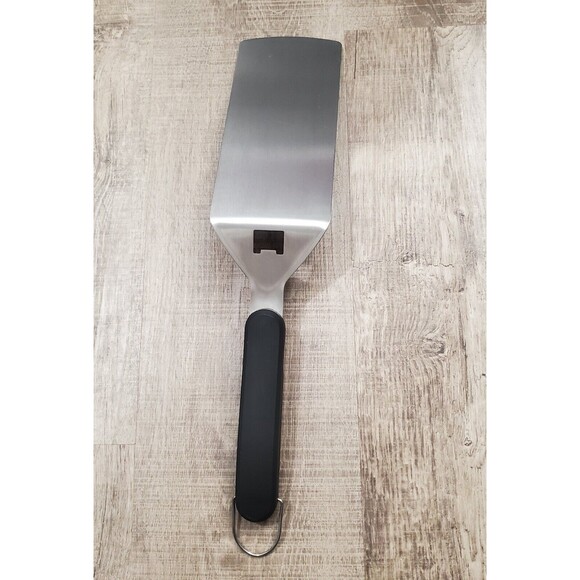 Char-Griller 8672 Outdoor Grilling Tool Large Cut Barbecue Spatula with Hook BBQ - Picture 4 of 6